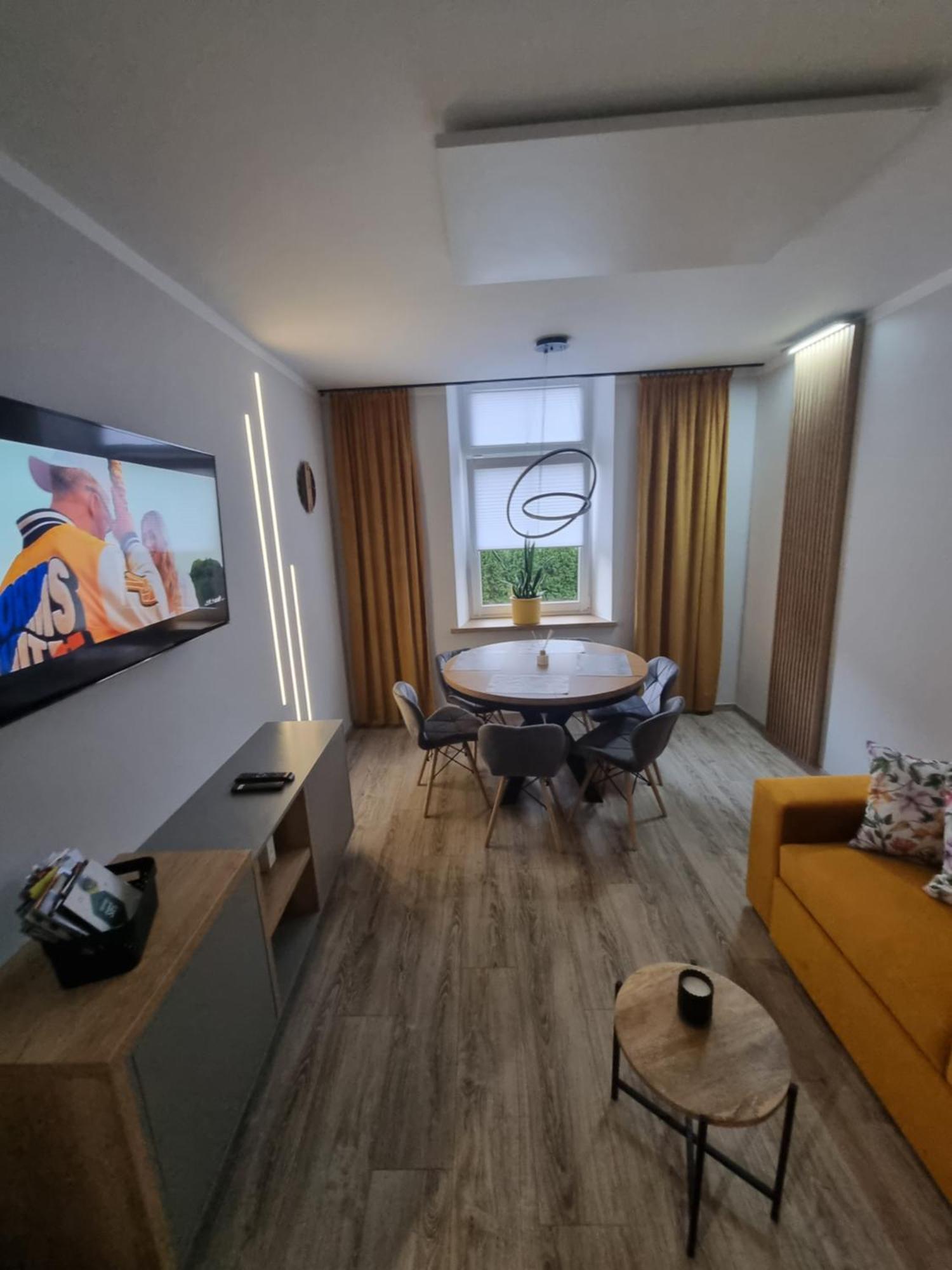 Apartament Lux Lemon 옐레니아구라 외부 사진