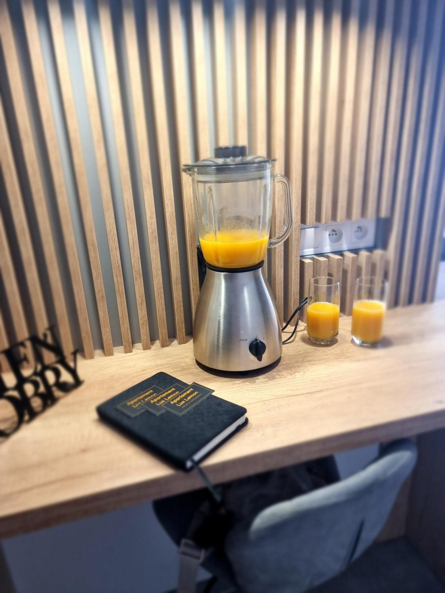 Apartament Lux Lemon 옐레니아구라 외부 사진